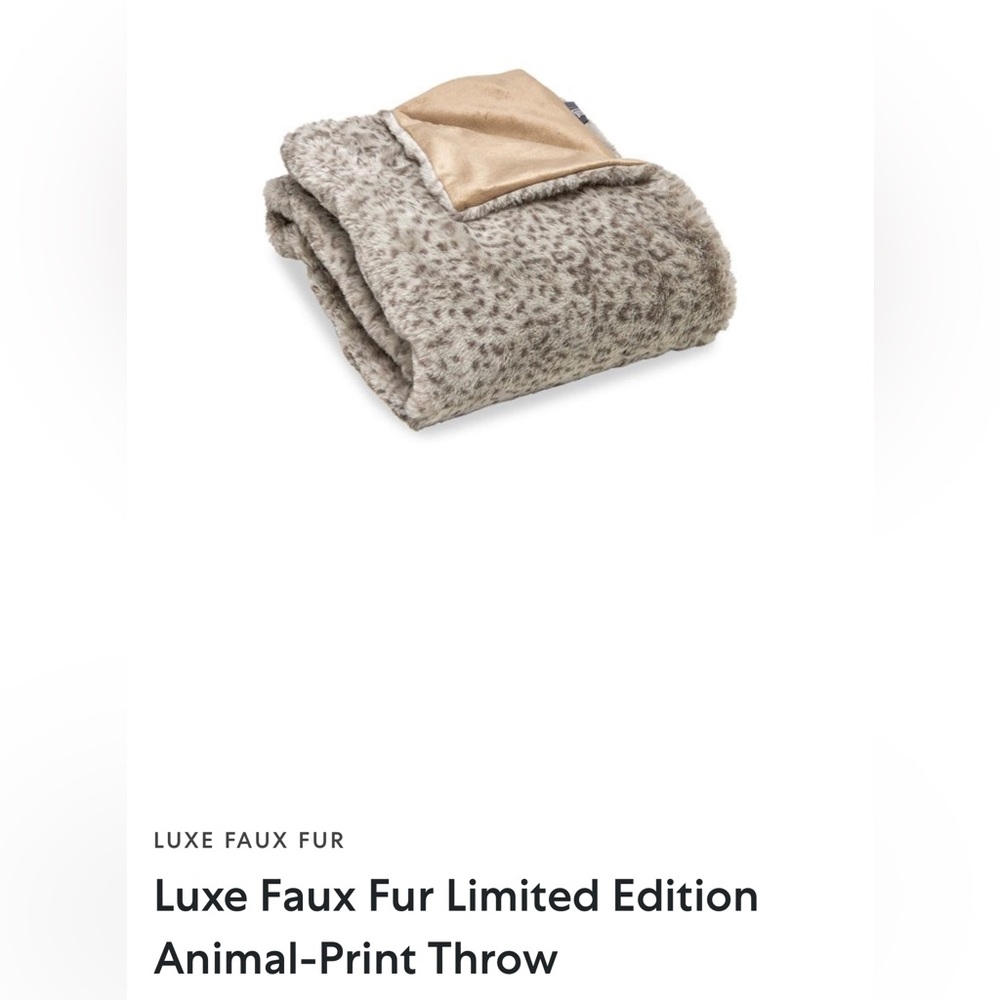 NWOT . . .  Luxe Faux Fur Limited Edition Animal-Print Throw
